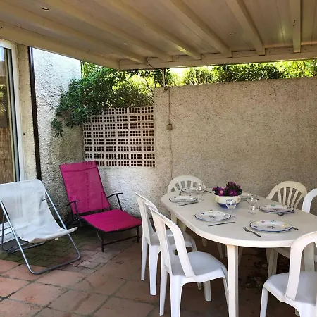 Villa Port Leucate, 4 Pièces, 10 Personnes - Fr-1-81-415